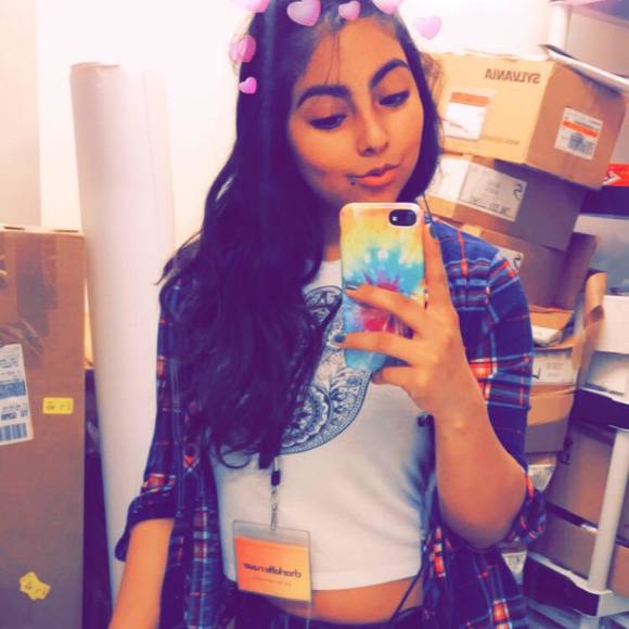 Meet your Posher, Andrea - Picture 1 of 1